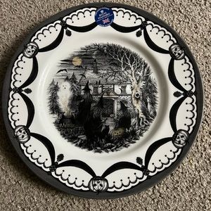 BNWT royal stafford Halloween dinner plate set of 5